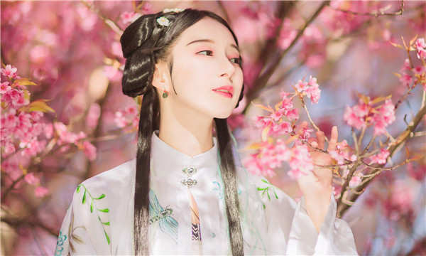 金东供卵试管婴儿：助您实现家庭梦想的科学方案